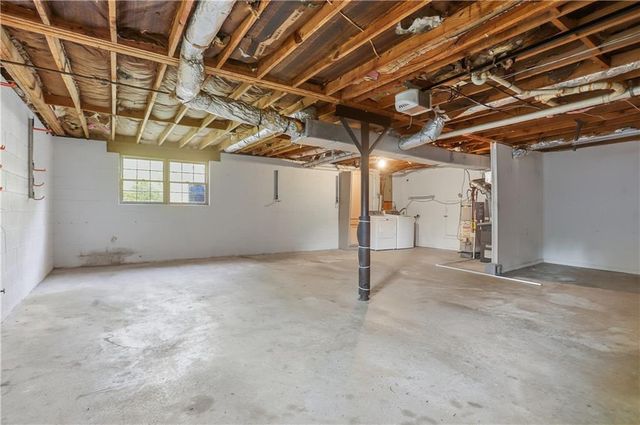 6742 Kellogg Drive, Acworth, GA 30102