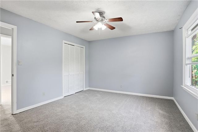 6742 Kellogg Drive, Acworth, GA 30102