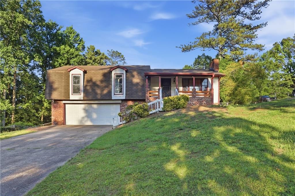 6742 Kellogg Drive, Acworth, GA 30102