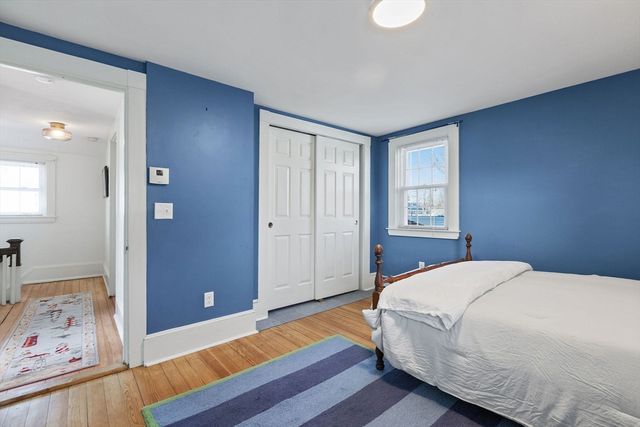 58 Chase St, Barnstable, MA 02601