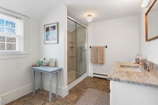 58 Chase St, Barnstable, MA 02601