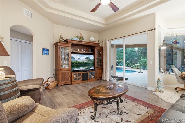4 Milbark Drive, Homosassa, FL 34446