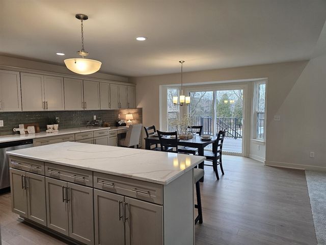 9620 Valley View Court, Saline, MI 48176