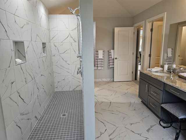 9620 Valley View Court, Saline, MI 48176