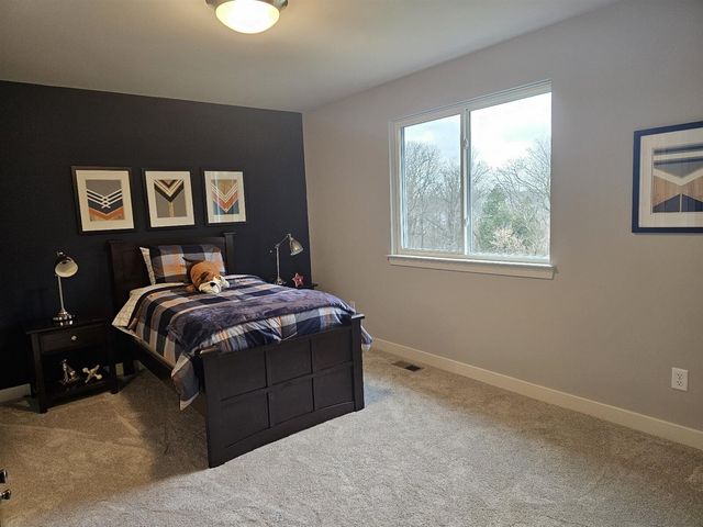 9620 Valley View Court, Saline, MI 48176