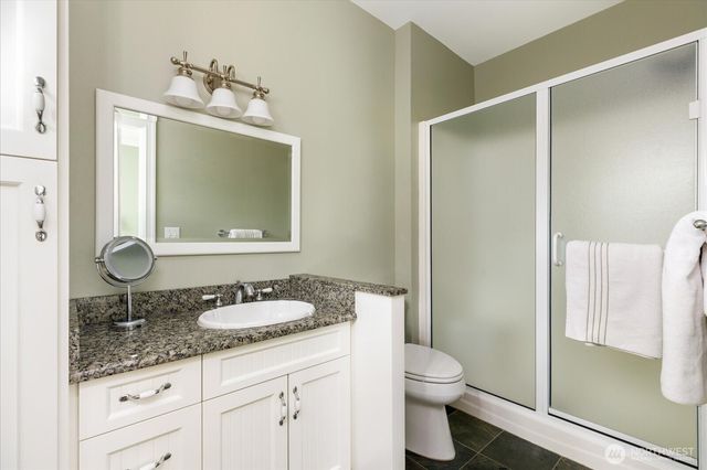 817 Shorecrest Drive, Oak Harbor, WA 98277