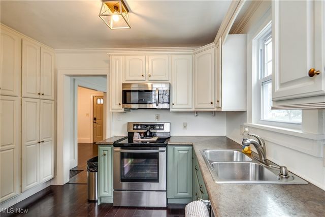 845 16th Street NE, Massillon, OH 44646