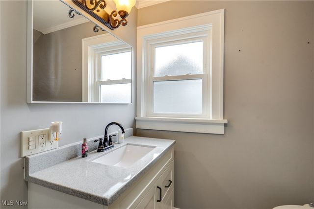 845 16th Street NE, Massillon, OH 44646