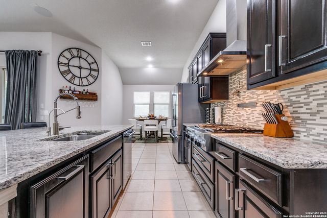 6114 Amber Rose, San Antonio, TX 78253