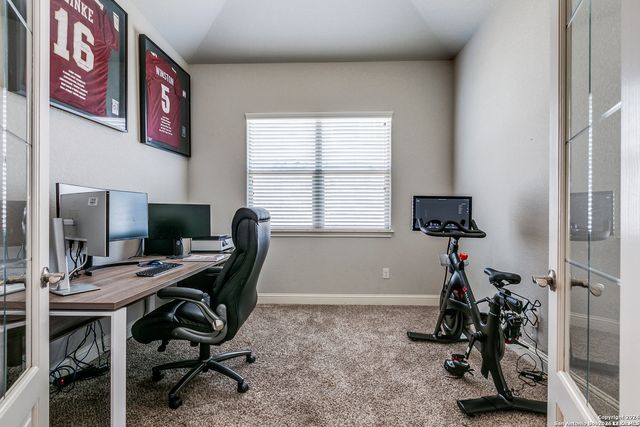 6114 Amber Rose, San Antonio, TX 78253