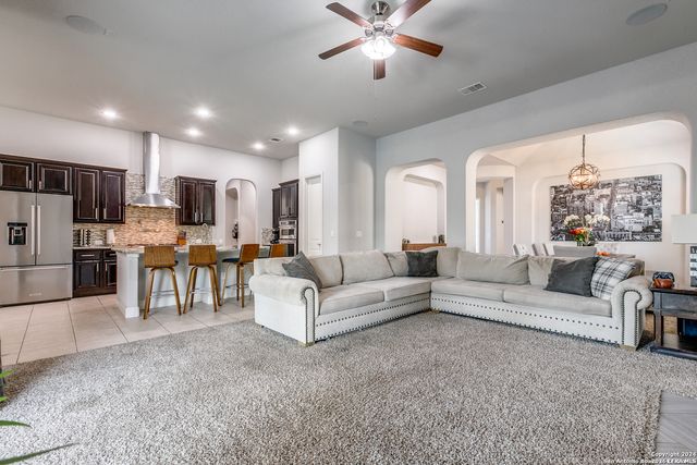 6114 Amber Rose, San Antonio, TX 78253