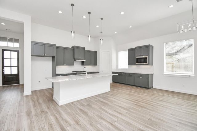 4622 Vaughan Street, Iowa Colony, TX 77583