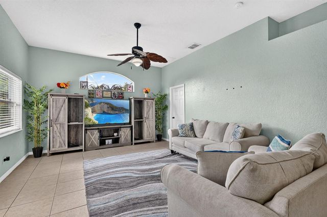 1009 SW FENWAY Road, Port St. Lucie, FL 34953