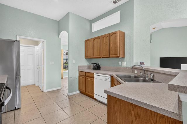 1009 SW FENWAY Road, Port St. Lucie, FL 34953