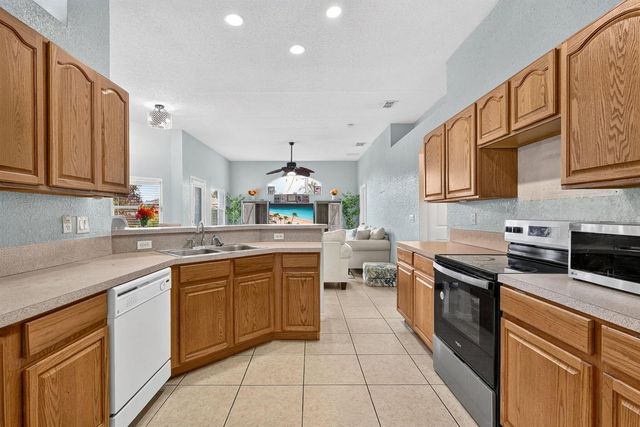 1009 SW FENWAY Road, Port St. Lucie, FL 34953