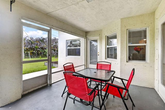 1009 SW FENWAY Road, Port St. Lucie, FL 34953