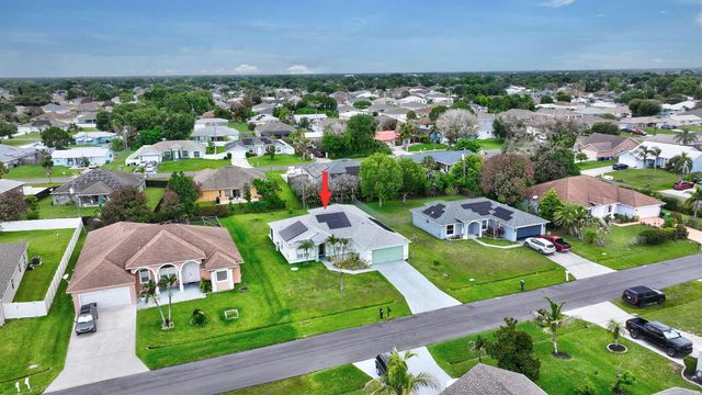 1009 SW FENWAY Road, Port St. Lucie, FL 34953