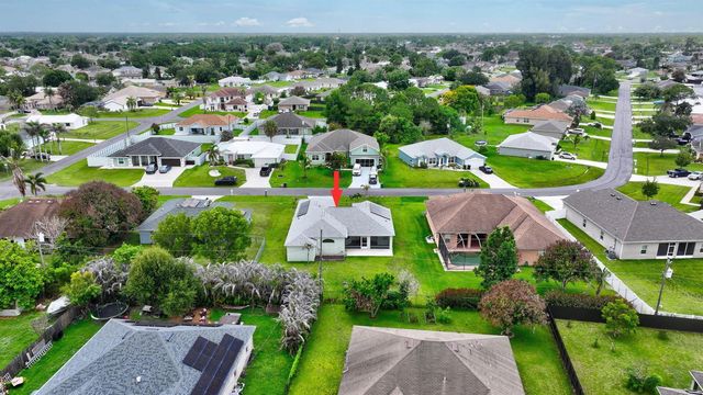 1009 SW FENWAY Road, Port St. Lucie, FL 34953