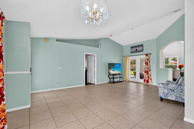 1009 SW FENWAY Road, Port St. Lucie, FL 34953