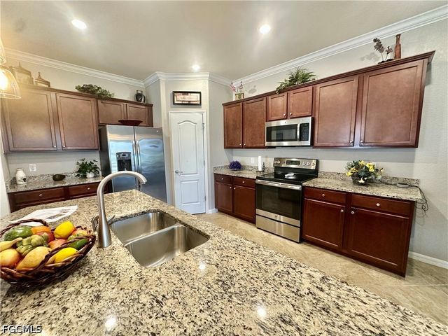 11600 Golden Oak TER, Fort Myers, FL 33913