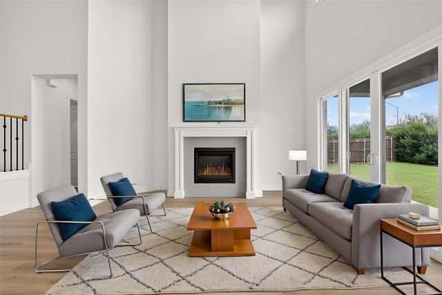 6009 Firefox Lane, Fort Worth, TX 76123