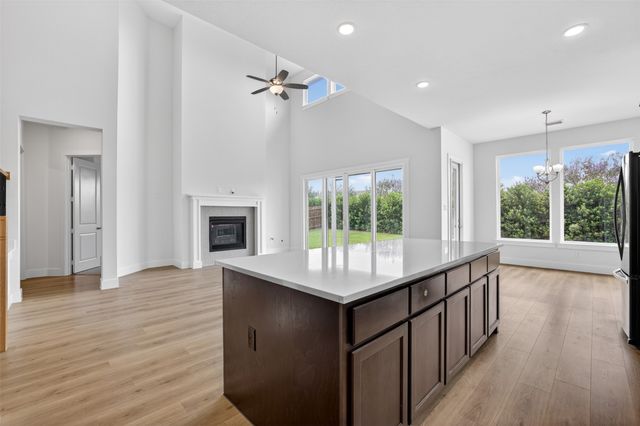 6009 Firefox Lane, Fort Worth, TX 76123