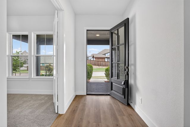 6009 Firefox Lane, Fort Worth, TX 76123