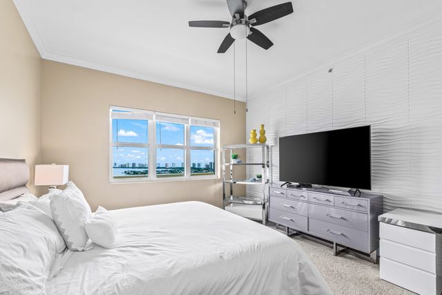 2650 Lake Shore Drive 2403, Riviera Beach, FL 33404