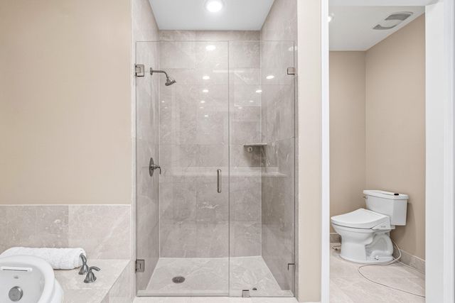 2650 Lake Shore Drive 2403, Riviera Beach, FL 33404