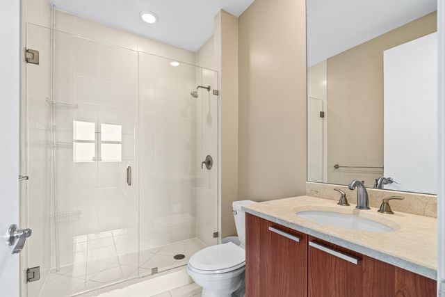 2650 Lake Shore Drive 2403, Riviera Beach, FL 33404