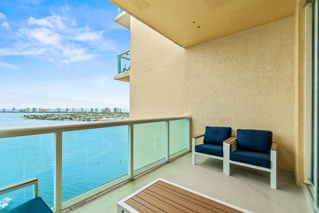 2650 Lake Shore Drive 2403, Riviera Beach, FL 33404