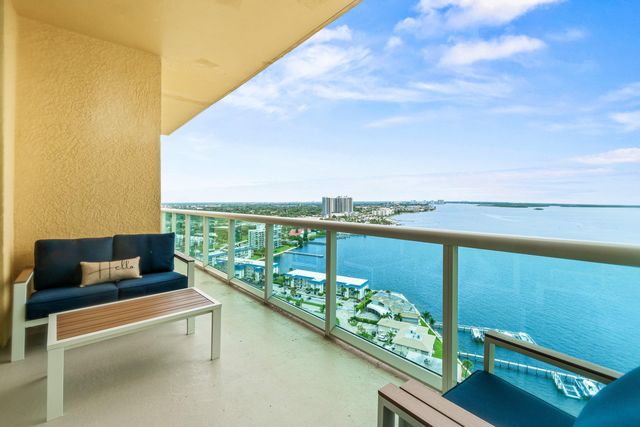 2650 Lake Shore Drive 2403, Riviera Beach, FL 33404