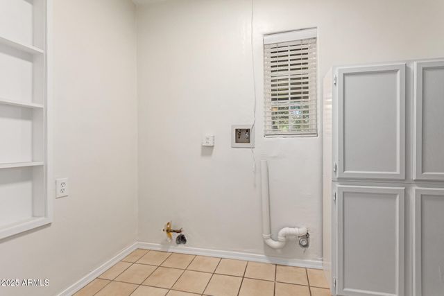 1702 W HEATHERBRAE Drive, Phoenix, AZ 85015