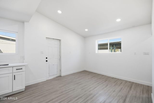 3917 W LINCOLN Street, Phoenix, AZ 85009