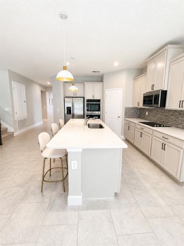 281 SIESTA VISTA COURT, Davenport, FL 33896