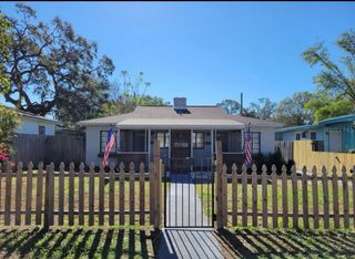 330 20TH AVENUE S, St Petersburg, FL 33705