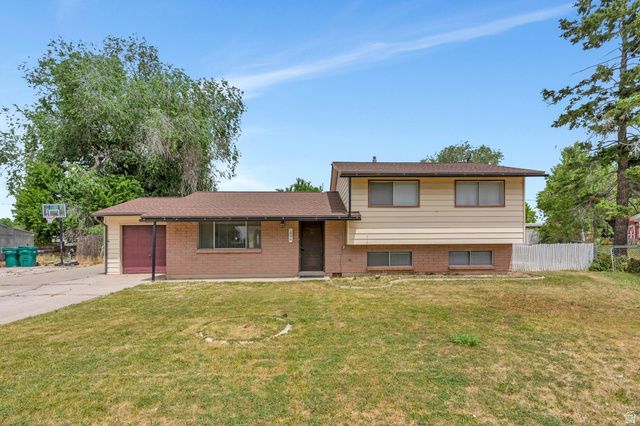 1896 CLIFF PL, Layton, UT 84041