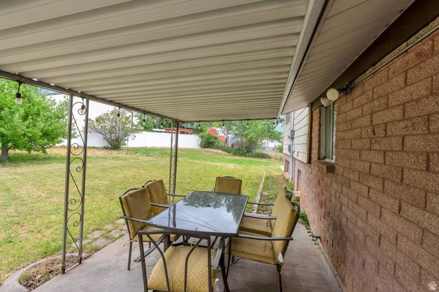 1896 CLIFF PL, Layton, UT 84041