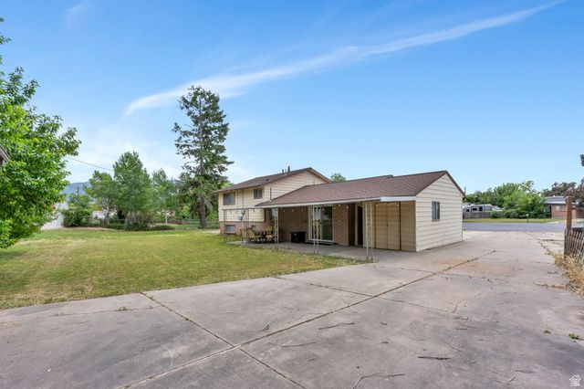 1896 CLIFF PL, Layton, UT 84041