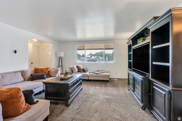 1896 CLIFF PL, Layton, UT 84041