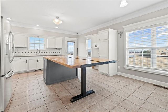 2090 N 900th Road, Eudora, KS 66025