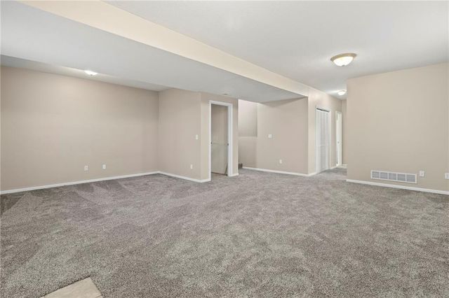 2090 N 900th Road, Eudora, KS 66025