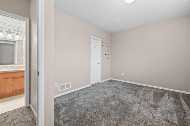 2090 N 900th Road, Eudora, KS 66025