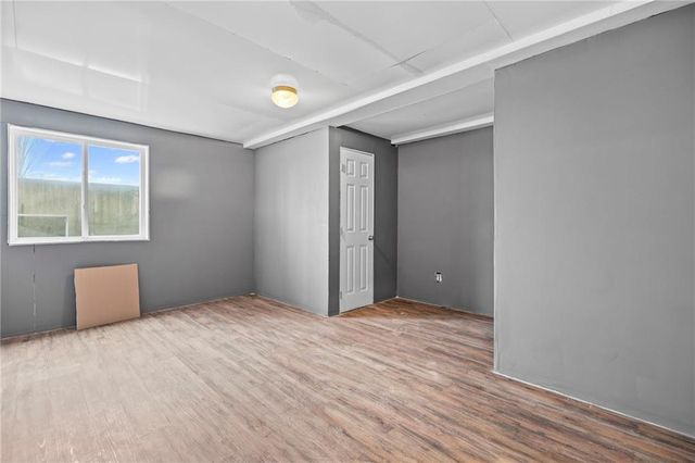 2090 N 900th Road, Eudora, KS 66025