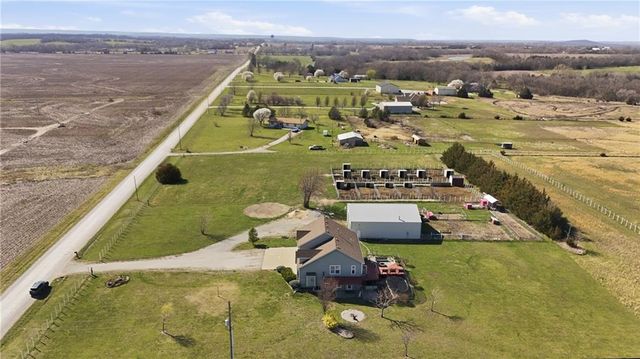 2090 N 900th Road, Eudora, KS 66025