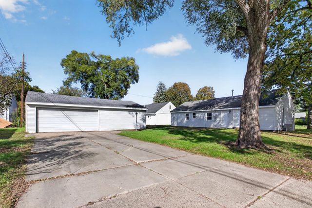 7244 10th Avenue S, Richfield, MN 55423