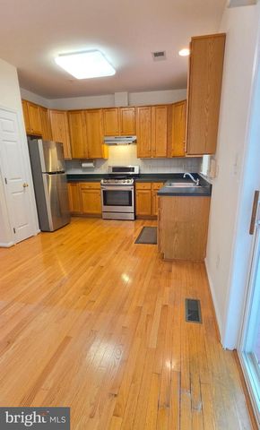 12723 SULLIVAN CT, Beltsville, MD 20705
