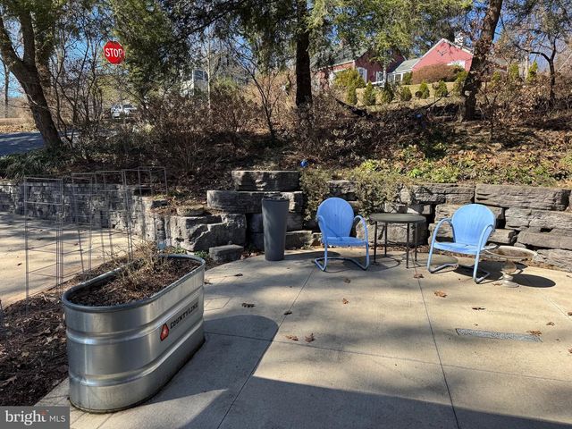 2200 TAYLOR AVE, Huntingdon, PA 16652