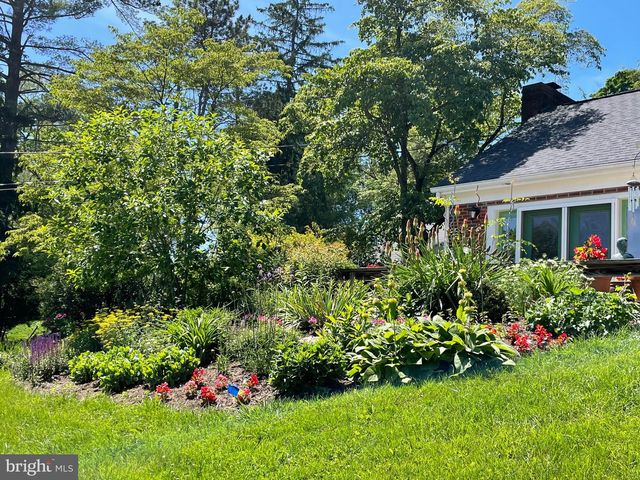 2200 TAYLOR AVE, Huntingdon, PA 16652