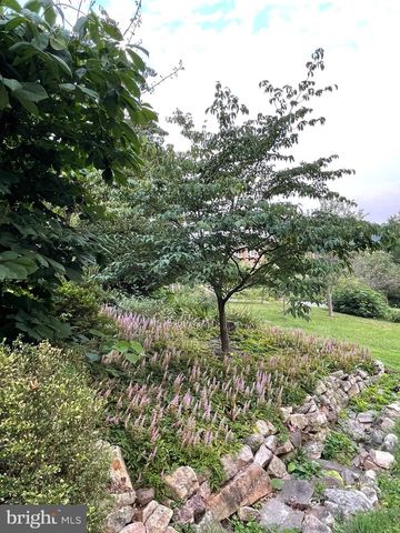 2200 TAYLOR AVE, Huntingdon, PA 16652